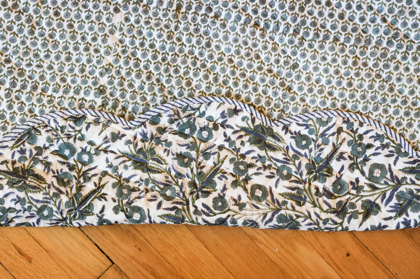 New Eve | Christmas Tree Skirt