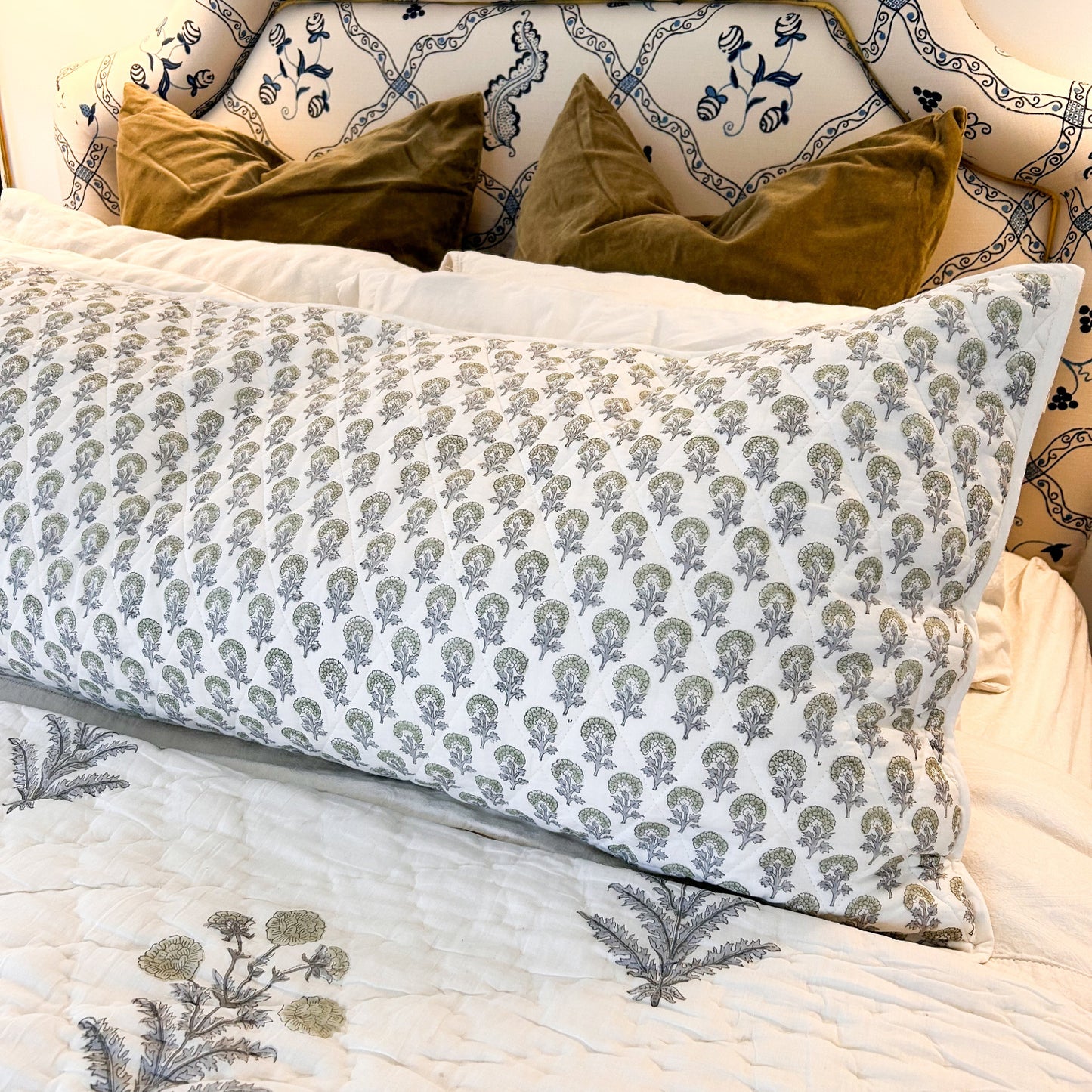Victory | Lumbar Pillow Sham